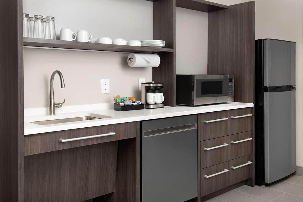 Home2 Suites By Hilton Denver Central Park الغرفة الصورة
